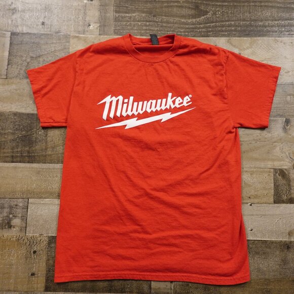 Milwaukee Tools Logo Tee Men’s Medium Red Heavy Cotton Workwear